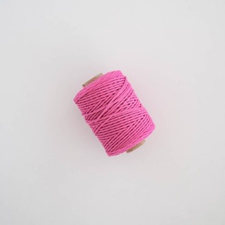 Cordón algodón fucsia 50m
